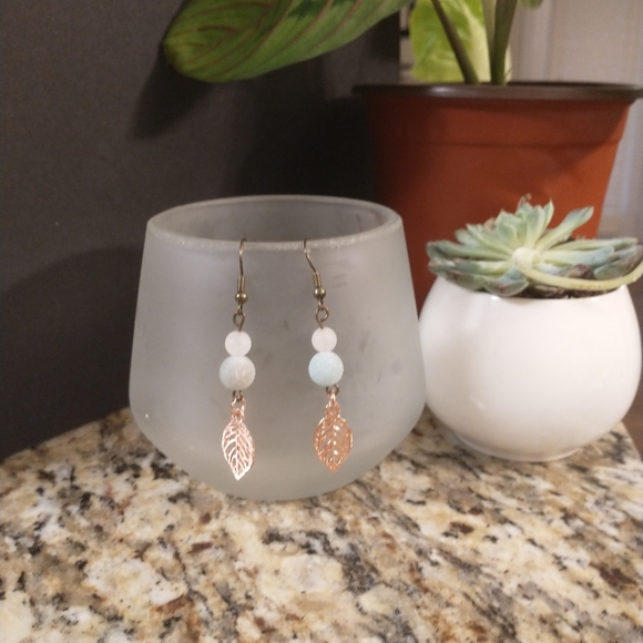 Earrings - Picture 11 of 12